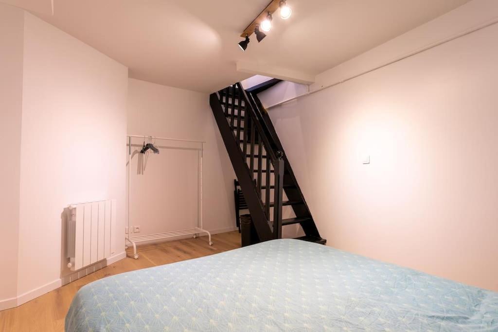 Tres Beau T3 Proche Rer Port Royal 6 Pers Apartment Paris Exterior photo